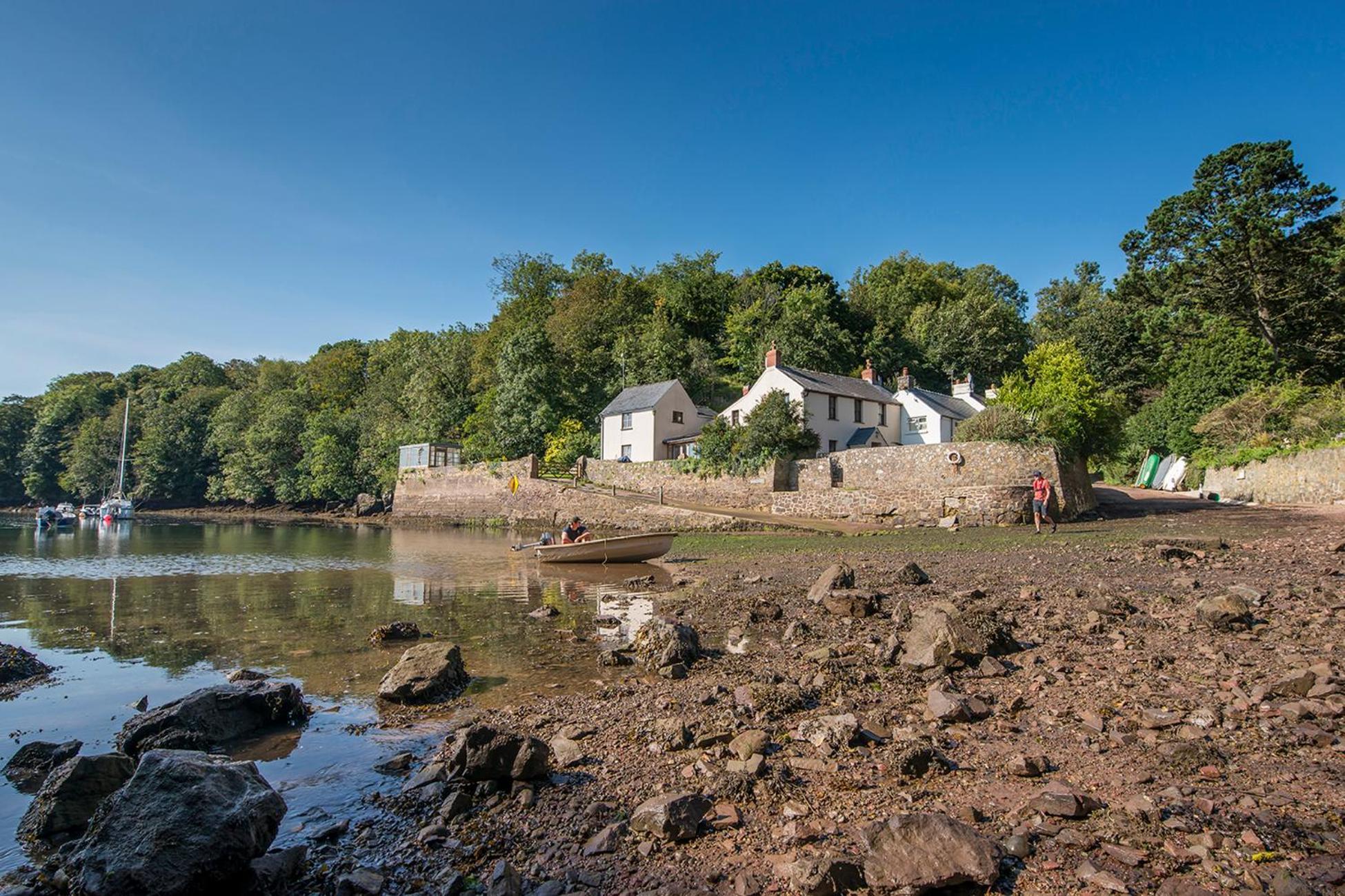 Sloop Inn Cottage Haverfordwest Eksteriør bilde